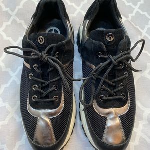 The Wishbone Collection sneakers